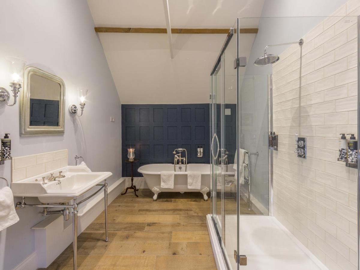 The Cowsheds Villa Brinkworth Dış mekan fotoğraf