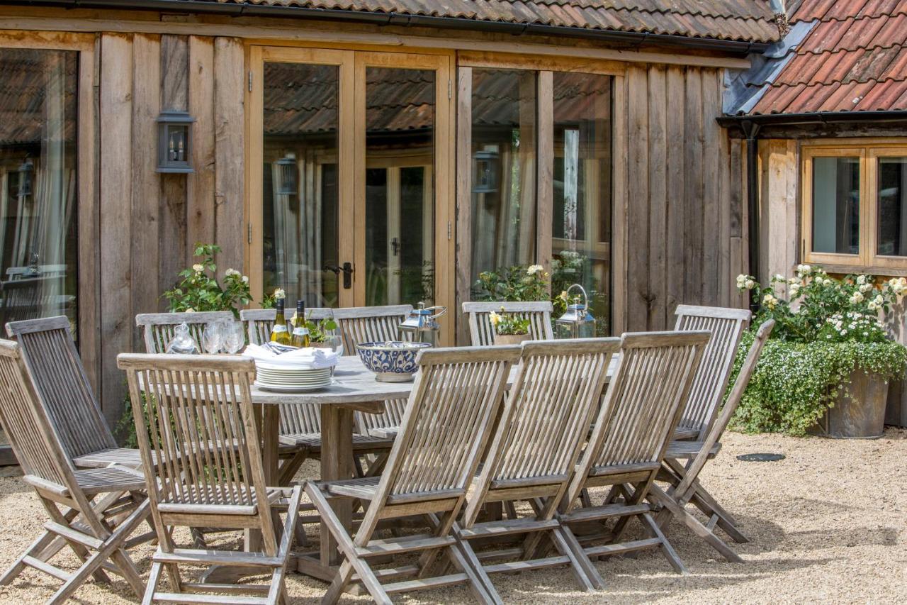 The Cowsheds Villa Brinkworth Dış mekan fotoğraf